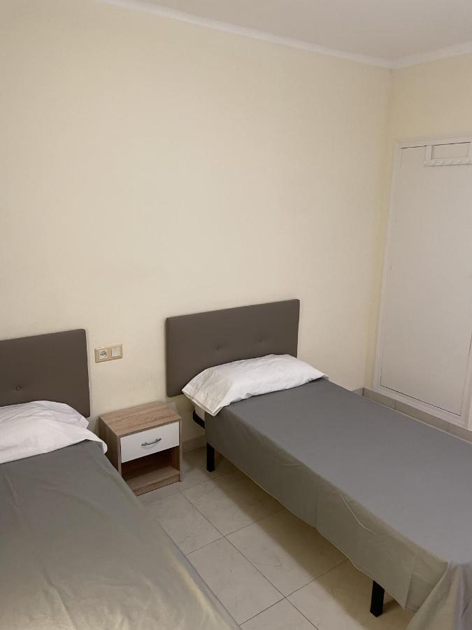 Apartamento A 200 M De La Playa Lägenhet Rosas Exteriör bild